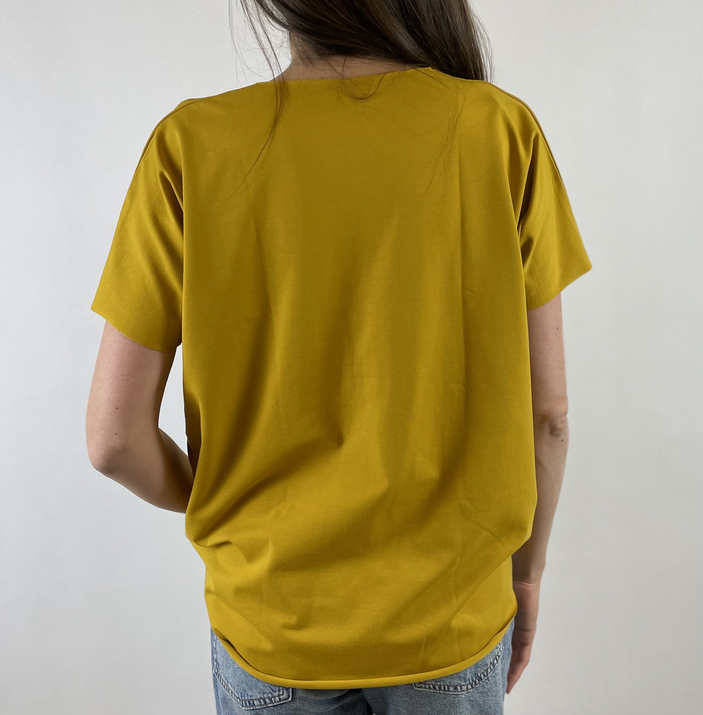Oversize organic cotton mustard top - new - Image 3
